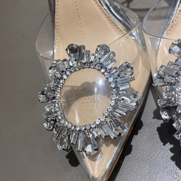 New Gianni Bini Clear Heel - Picture 2 of 3